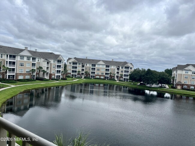 Building Photo - 11251 Campfield Dr