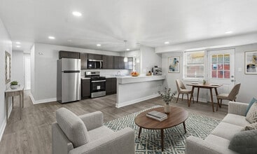 Building Photo - The Courtyards at Bensalem