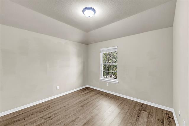 Building Photo - 1416 Rosson Rd