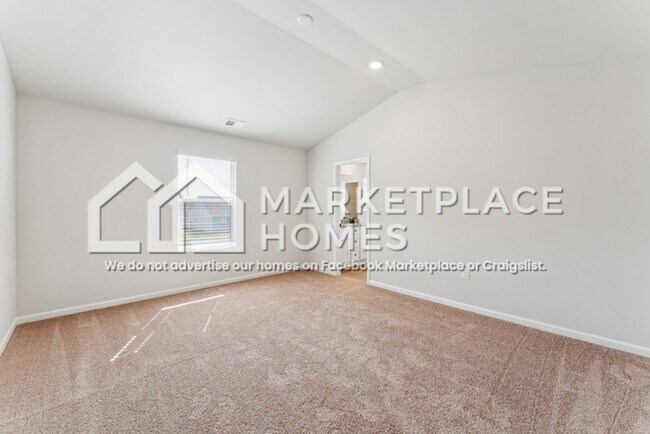 Building Photo - 3402 Saddlebred Dr