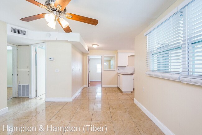 Building Photo - 3 br, 2 bath House - 1827 GRAND BLVD