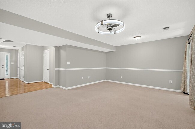 Building Photo - 8381 Millwood Dr