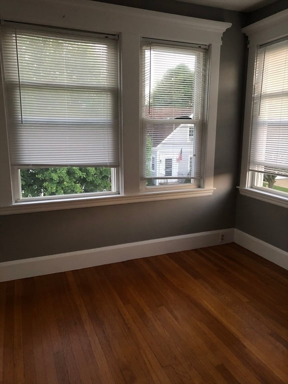 Building Photo - 403-405-405 W Clinton St