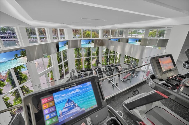 Fitness Center - 901 Brickell Key Blvd