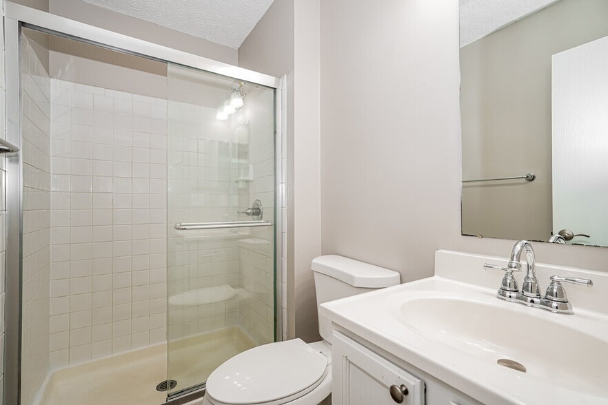 Building Photo - 1324 Winesap Dr