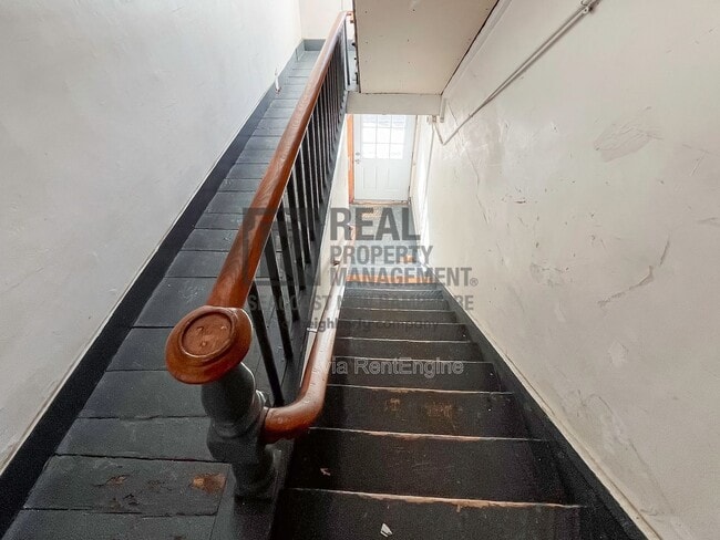 Building Photo - 31 Park St