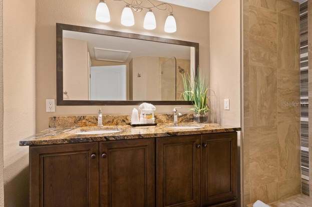 Building Photo - 3401 54th Dr W