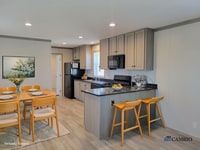 Building Photo - 9634 Seaway Dr