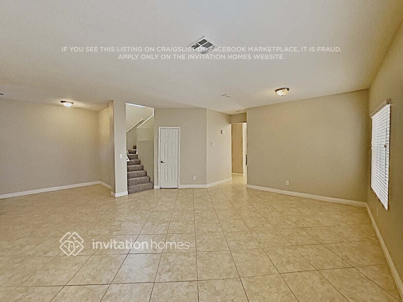 Building Photo - 9405 Valencia Canyon Dr