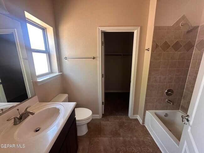 Building Photo - 14629 Ava Leigh
