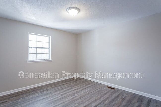 Building Photo - 1113 McBrien Rd