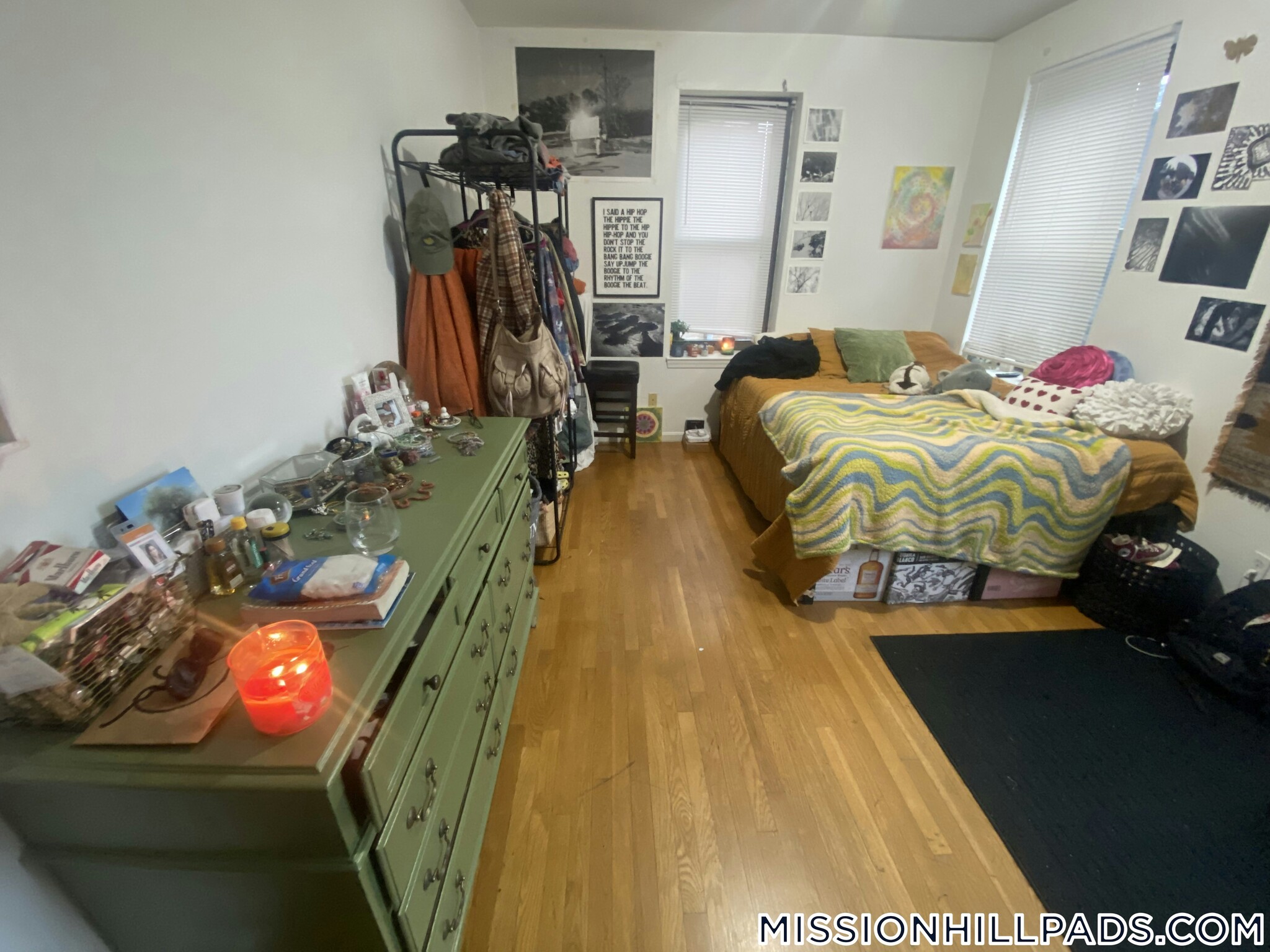 Building Photo - 715 Parker St