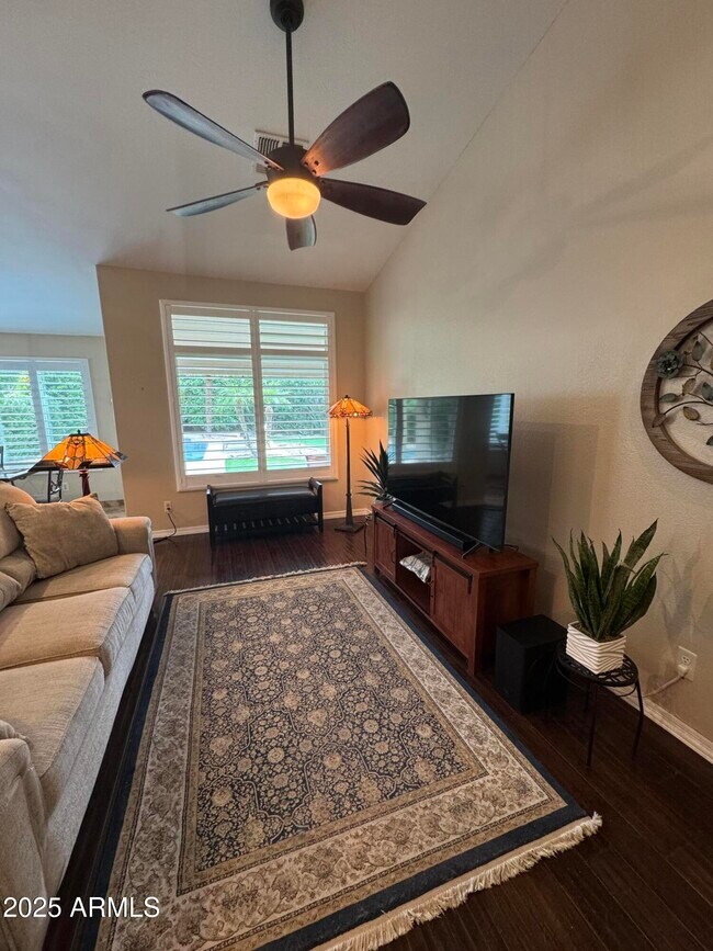 Building Photo - 4435 E Cathedral Rock Dr