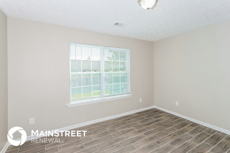 Building Photo - 1416 Buckingham Pl