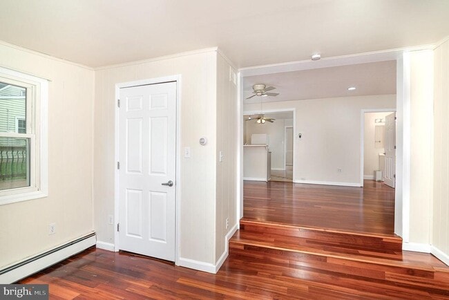 Building Photo - 6117 Nassau Rd