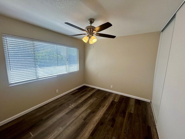 Building Photo - 1566 167th Ave