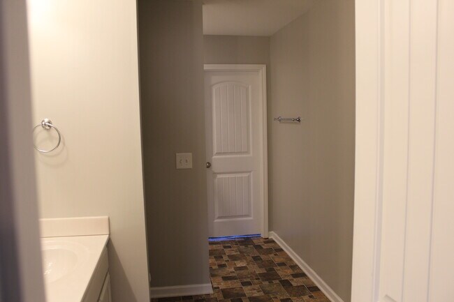 Master Bathroom - 4822 Landover Bluff Way