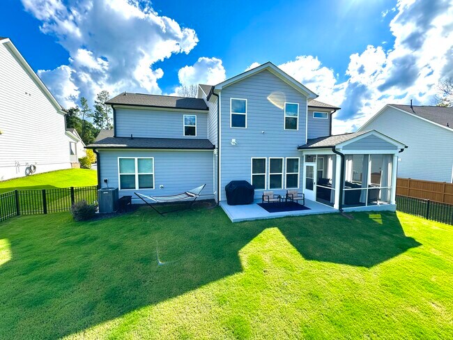 Building Photo - 321 Heritage Regency Dr