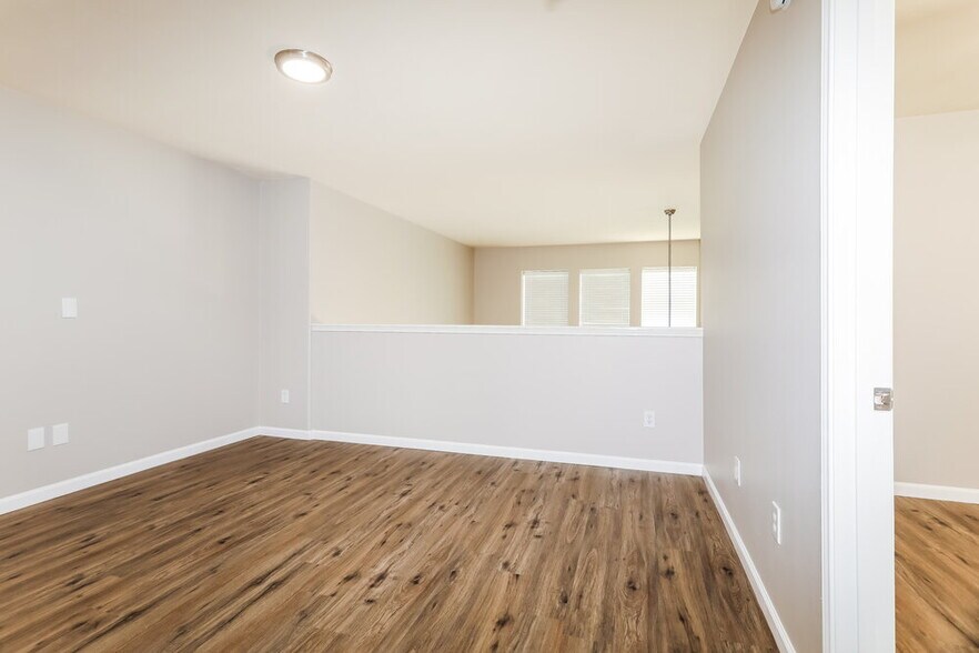 Building Photo - 20203 Louetta Crossing Dr