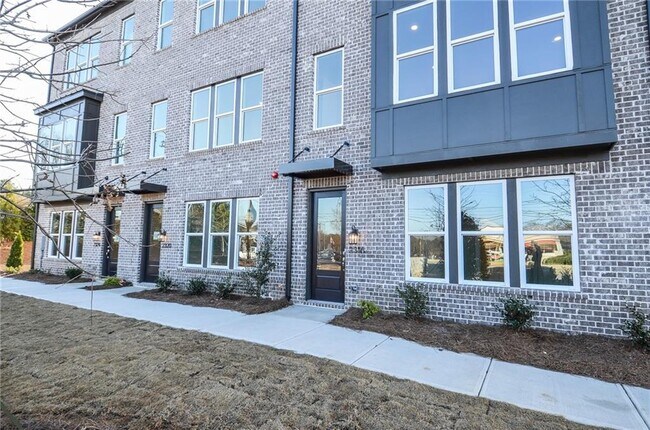 Building Photo - 2316 Mockernut Trl