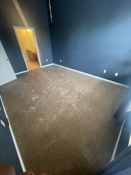 Master Bedroom 15ft. by 11ft. - 4560 SW 52nd Circle