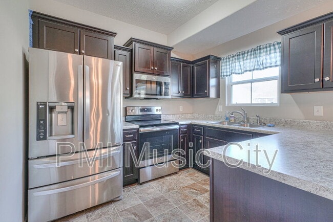Building Photo - 4219 Golden Sun Ct