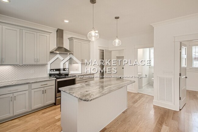 Building Photo - 518 Yokley Rd