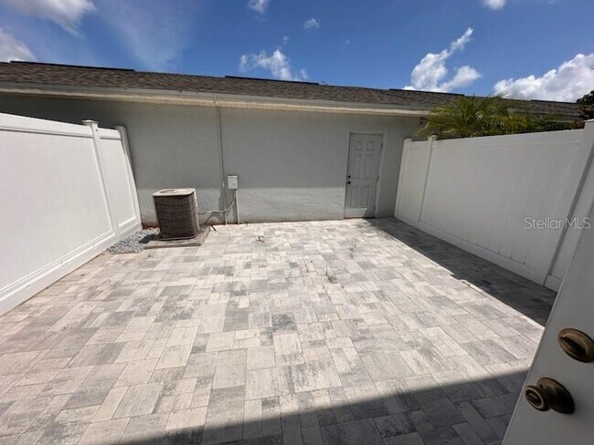 Building Photo - 8524 Danforth Dr