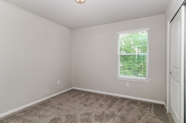 Building Photo - 9201 Sawyer Fay Ln