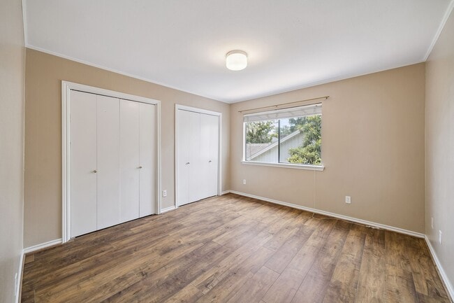 Building Photo - 10314 Olympia Dr