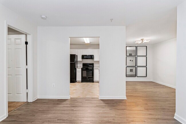 Primary Photo - 1030 Gardenview Loop