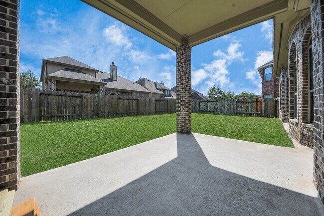 Building Photo - 9427 Sapphire Bay Ln