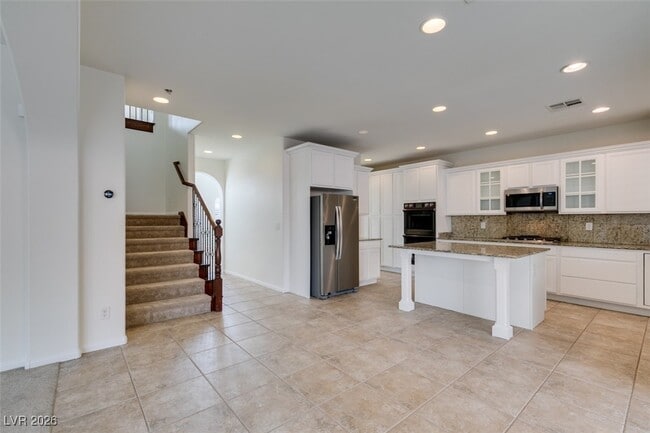 Building Photo - 8676 Moreno Mountain Ave