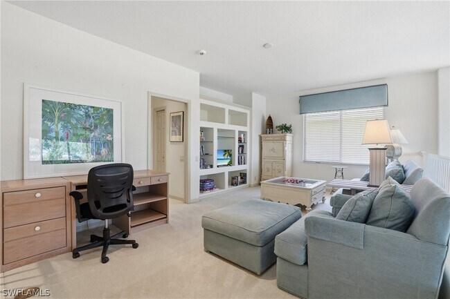 Building Photo - 483 Palo Verde Dr