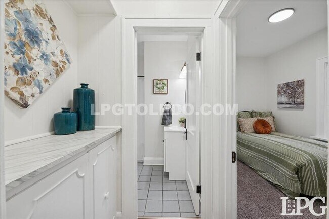 Building Photo - 4113 Packard Rd