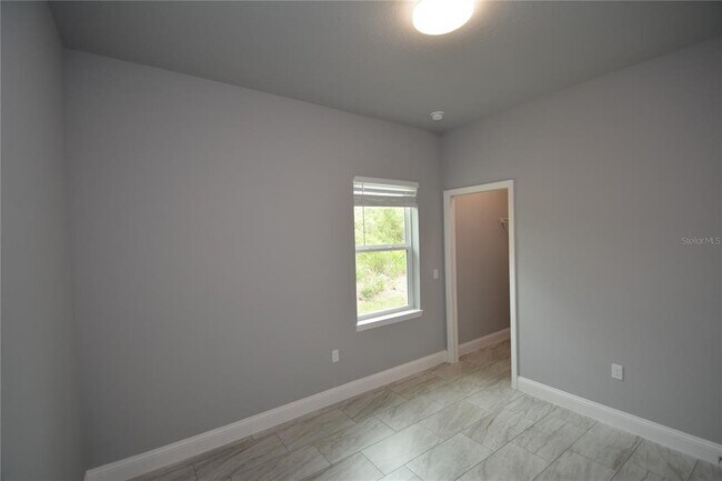 Building Photo - 17 Zoeller Ct