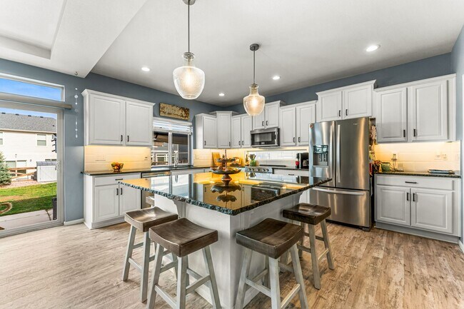 Building Photo - Amazing 2 story in Banning Lewis Ranch