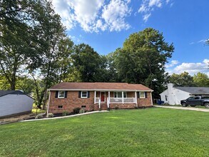 Building Photo - 6620 Welch Dr