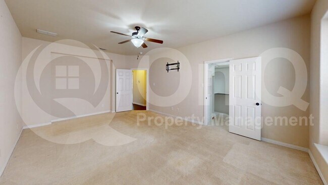 Building Photo - 7483 Hidden Cove Ln