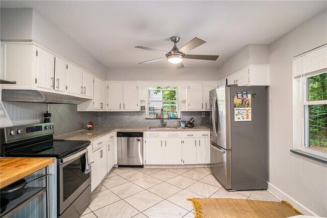 Building Photo - 2601 Riggs Dr
