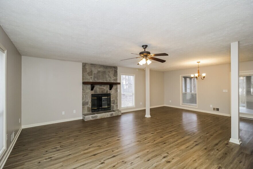 Building Photo - 48 Bethany Ct