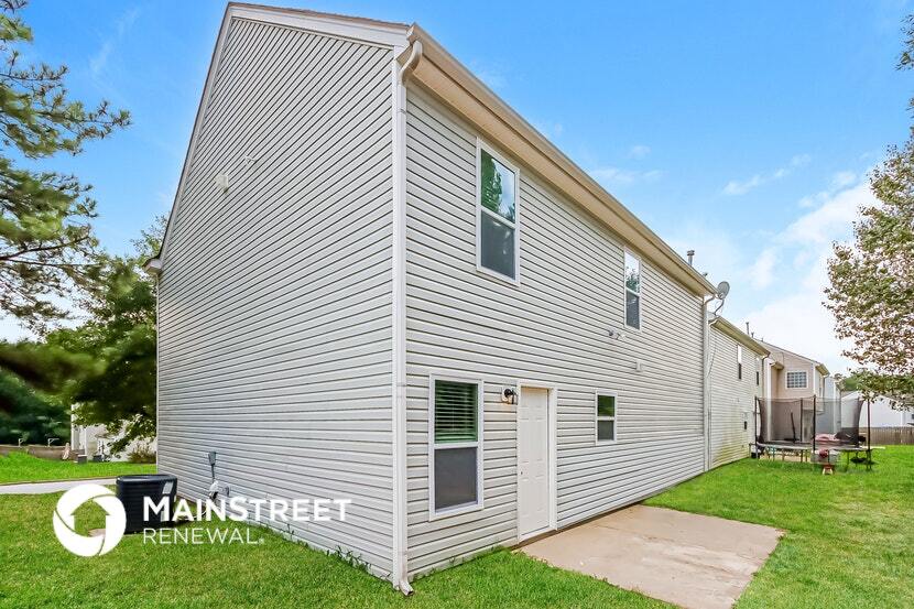 Building Photo - 1493 Mitchell Glen St