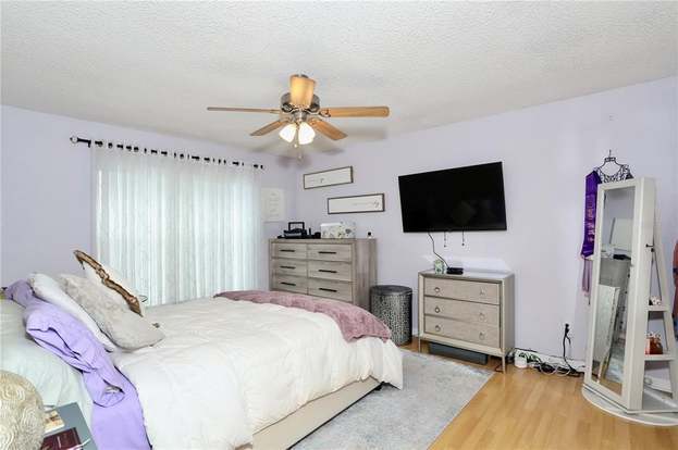 Building Photo - 5148 Coddington St
