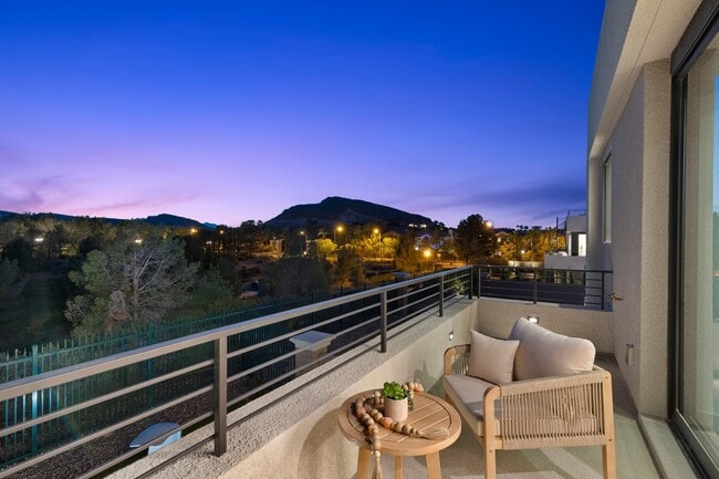 Building Photo - 4053 Heron Fairway Dr