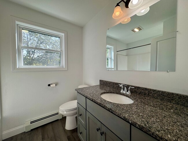 Building Photo - 116-118 Seavey Street