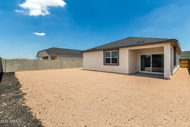 Building Photo - 103 S Collier Ln