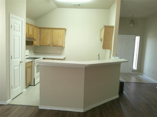 Building Photo - 5644 Indian Hill Dr