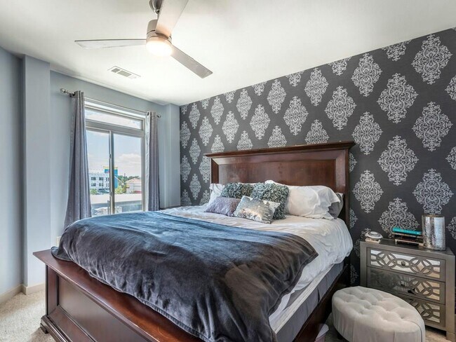 Building Photo - 3600 S Lamar Blvd