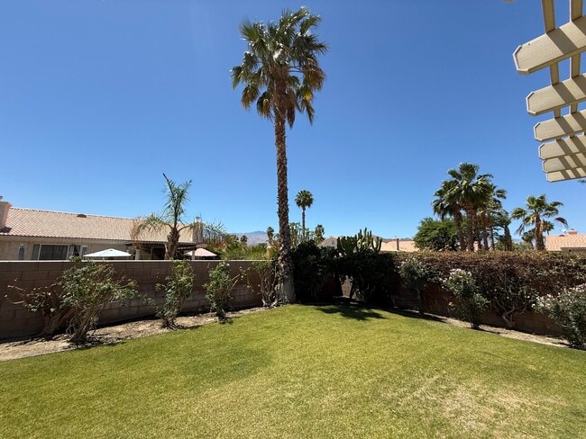 Building Photo - 79567 Morning Glory Ct