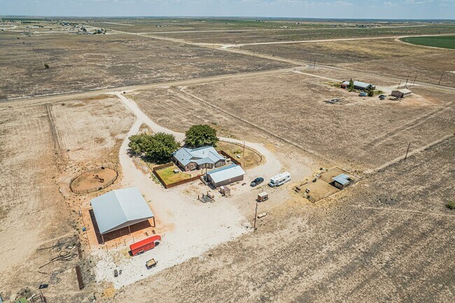 Building Photo - 182 County Rd 409-I